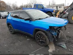 3C4NJCBB3NT213585 2022 JEEP COMPASS
