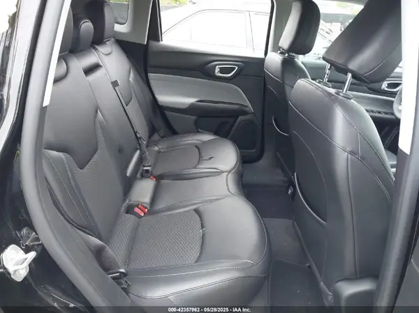 3C4NJCBB3NT234484 2022 JEEP COMPASS - Image 8