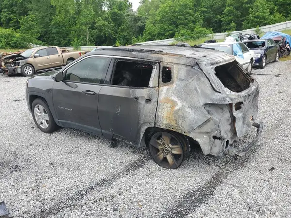 3C4NJCBB3NT234744 2022 JEEP COMPASS - Image 2