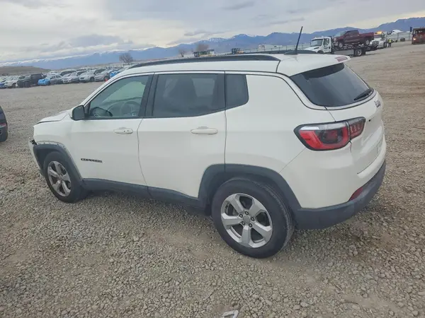 3C4NJCBB4HT605916 2017 JEEP COMPASS - Image 2
