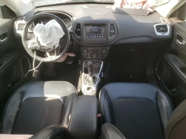 3C4NJCBB4HT643016 2017 JEEP COMPASS - Image 8