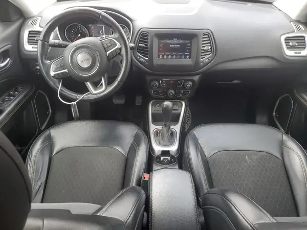 3C4NJCBB4HT652170 2017 JEEP COMPASS - Image 8