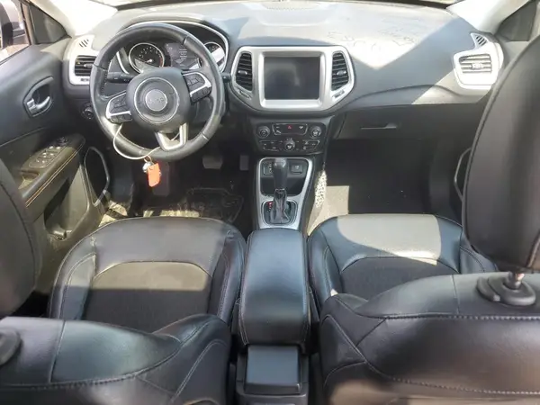 3C4NJCBB4HT668658 2017 JEEP COMPASS - Image 8