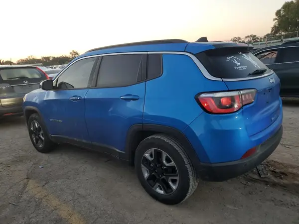 3C4NJCBB4HT682155 2017 JEEP COMPASS - Image 2