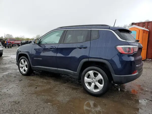 3C4NJCBB4JT122965 2018 JEEP COMPASS - Image 2