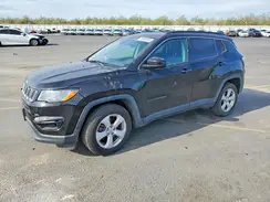 3C4NJCBB4JT124814 2018 JEEP COMPASS