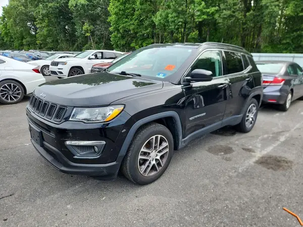 3C4NJCBB4JT186486 2018 JEEP COMPASS - Image 1