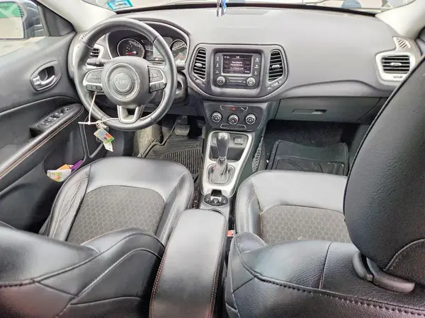 3C4NJCBB4JT186486 2018 JEEP COMPASS - Image 8