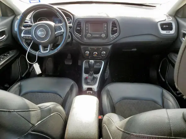 3C4NJCBB4JT193518 2018 JEEP COMPASS - Image 8