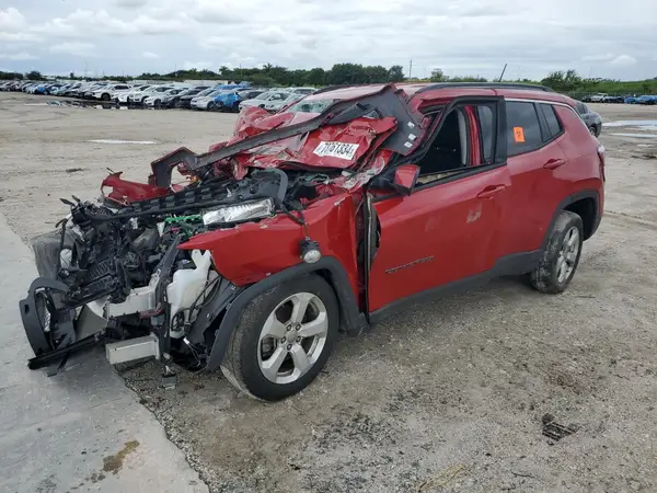 3C4NJCBB4JT194684 2018 JEEP COMPASS - Image 1