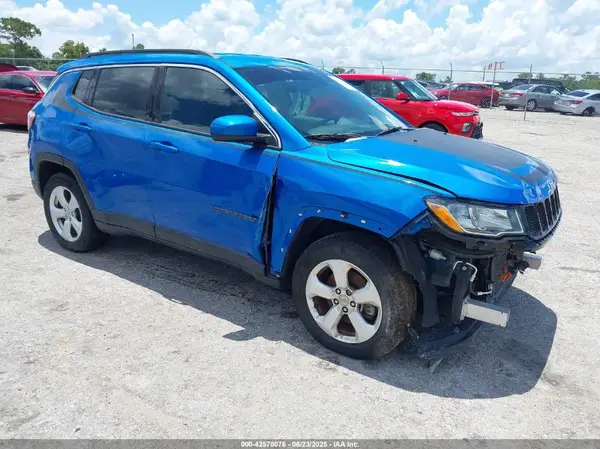 3C4NJCBB4JT194846 2018 JEEP COMPASS - Image 1