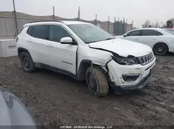 3C4NJCBB4JT250140 2018 JEEP COMPASS