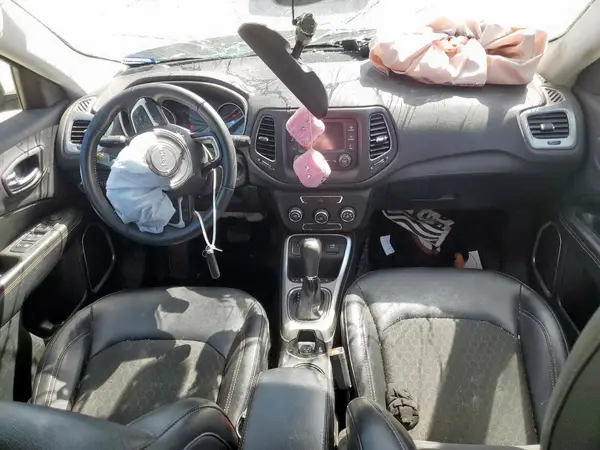 3C4NJCBB4JT293442 2018 JEEP COMPASS - Image 8