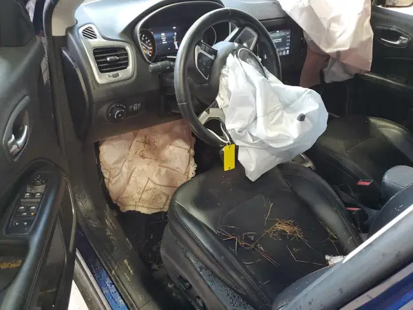 3C4NJCBB4JT300597 2018 JEEP COMPASS - Image 8