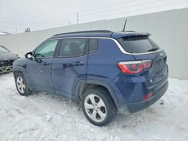 3C4NJCBB4JT374523 2018 JEEP COMPASS - Image 2