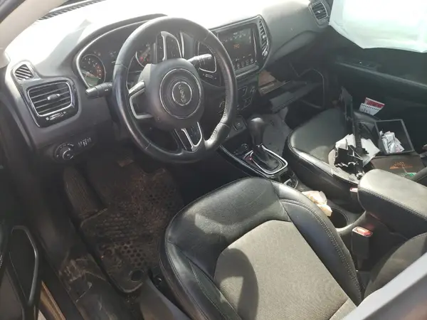 3C4NJCBB4JT407147 2018 JEEP COMPASS - Image 8