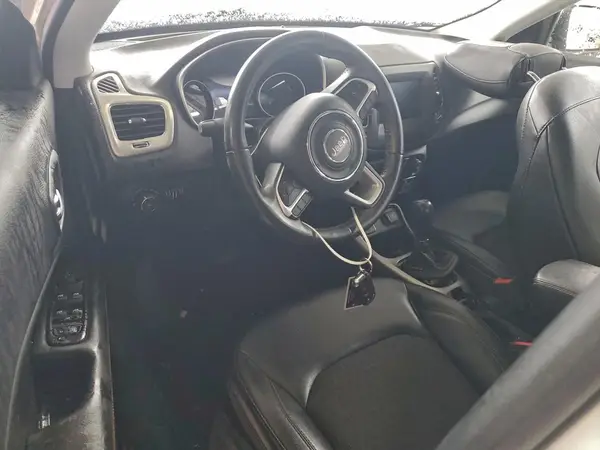 3C4NJCBB4JT441170 2018 JEEP COMPASS - Image 8