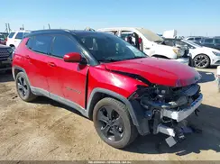 3C4NJCBB4JT465940 2018 JEEP COMPASS