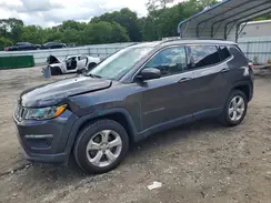 3C4NJCBB4JT467963 2018 JEEP COMPASS