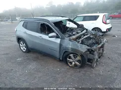 3C4NJCBB4JT471401 2018 JEEP COMPASS