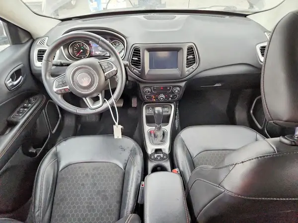 3C4NJCBB4KT614686 2019 JEEP COMPASS - Image 8