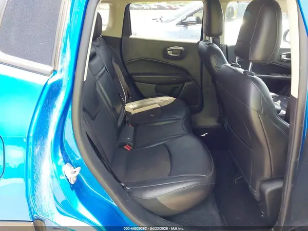 3C4NJCBB4KT617748 2019 JEEP COMPASS - Image 8