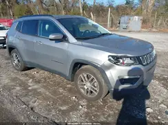 3C4NJCBB4KT636347 2019 JEEP COMPASS