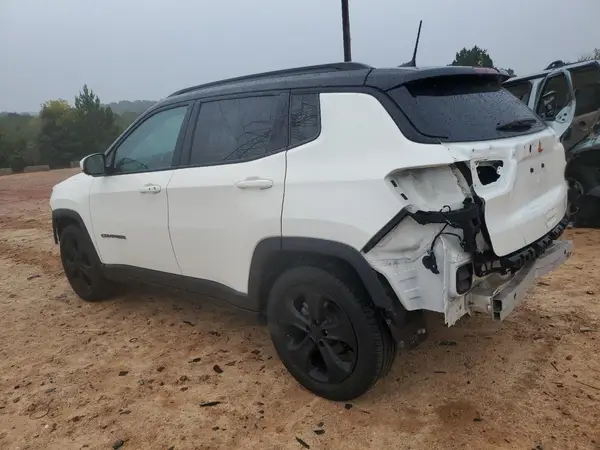 3C4NJCBB4KT636865 2019 JEEP COMPASS - Image 2
