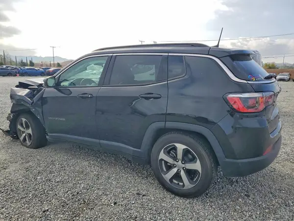3C4NJCBB4KT637496 2019 JEEP COMPASS - Image 2
