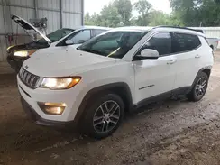 3C4NJCBB4KT649633 2019 JEEP COMPASS
