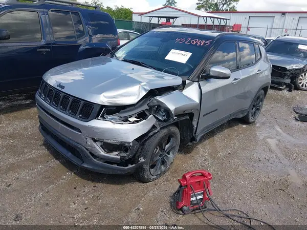 3C4NJCBB4KT658705 2019 JEEP COMPASS - Image 2