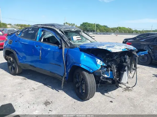 3C4NJCBB4KT667615 2019 JEEP COMPASS - Image 1