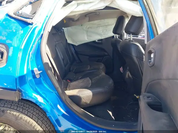 3C4NJCBB4KT667615 2019 JEEP COMPASS - Image 8