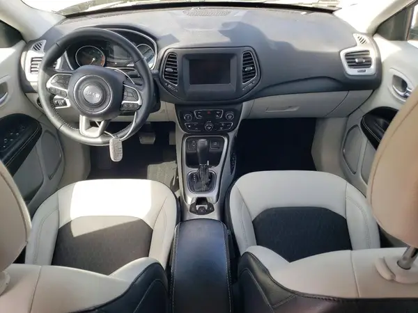 3C4NJCBB4KT736934 2019 JEEP COMPASS - Image 8