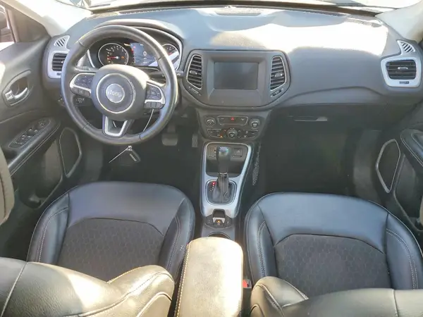 3C4NJCBB4KT750042 2019 JEEP COMPASS - Image 8