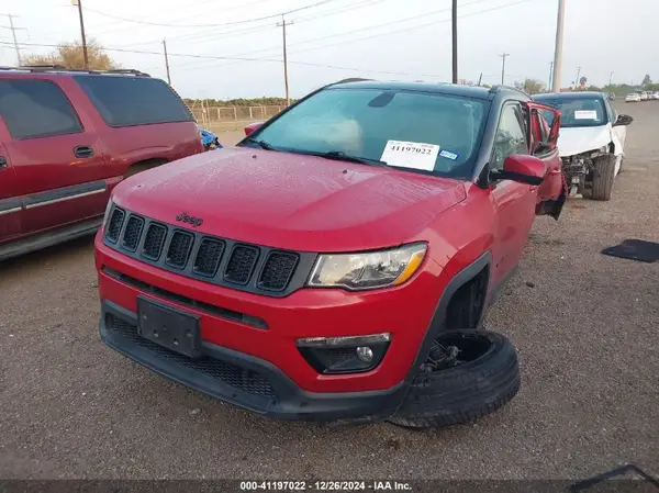 3C4NJCBB4KT755810 2019 JEEP COMPASS - Image 2
