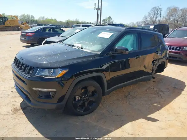 3C4NJCBB4KT789102 2019 JEEP COMPASS - Image 2