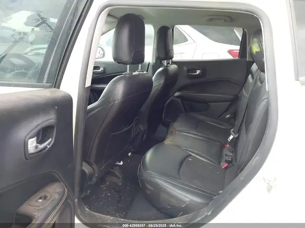 3C4NJCBB4KT802074 2019 JEEP COMPASS - Image 8