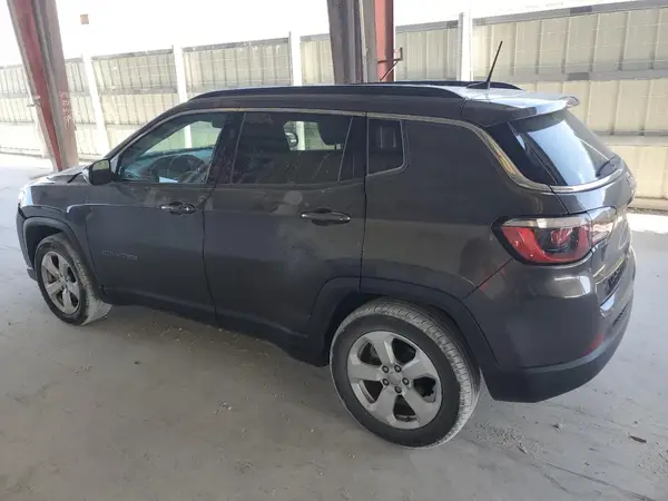 3C4NJCBB4KT802687 2019 JEEP COMPASS - Image 2