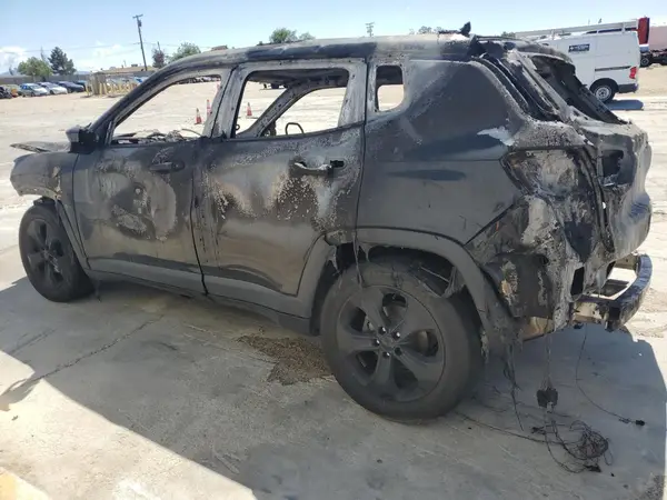 3C4NJCBB4KT832675 2019 JEEP COMPASS - Image 2