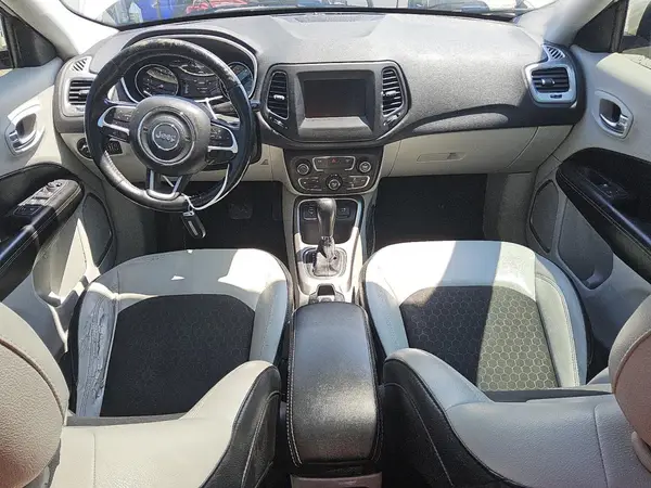 3C4NJCBB4KT840548 2019 JEEP COMPASS - Image 8