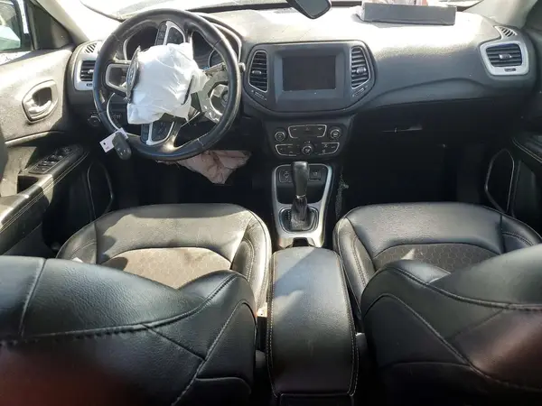 3C4NJCBB4KT851789 2019 JEEP COMPASS - Image 8
