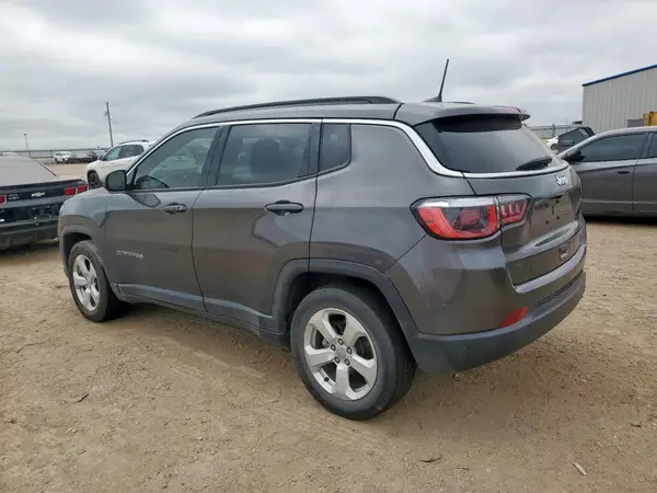 3C4NJCBB4KT852067 2019 JEEP COMPASS - Image 2