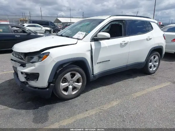 3C4NJCBB4LT141695 2020 JEEP COMPASS - Image 2