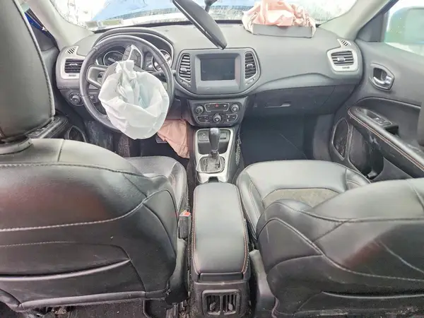 3C4NJCBB4LT147674 2020 JEEP COMPASS - Image 8