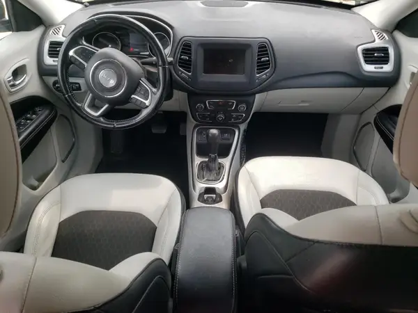 3C4NJCBB4LT162062 2020 JEEP COMPASS - Image 8