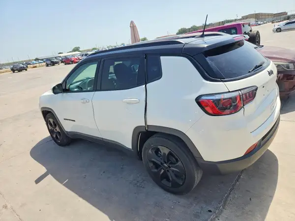 3C4NJCBB4LT162594 2020 JEEP COMPASS - Image 2