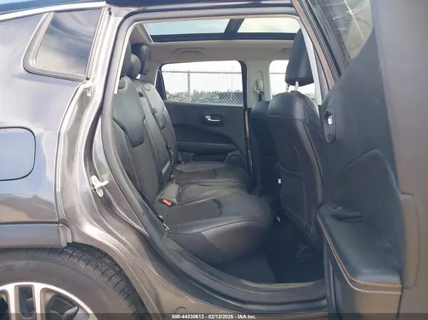 3C4NJCBB4LT229906 2020 JEEP COMPASS - Image 8