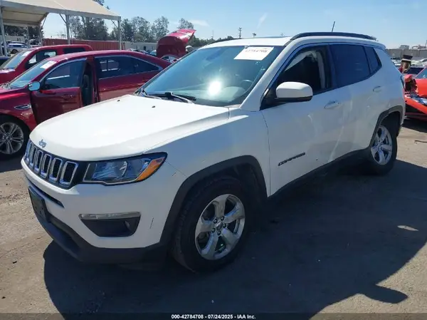 3C4NJCBB4MT567520 2021 JEEP COMPASS - Image 2