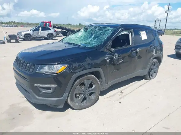 3C4NJCBB4MT597035 2021 JEEP COMPASS - Image 2